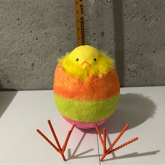 Easter Decor - Picture 4 of 9